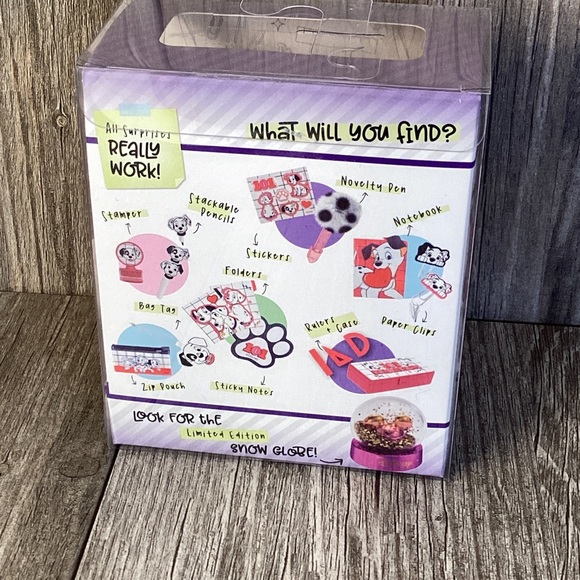 Disney 101 Dalmatians Real Littles Backpacks Includes Bag Tag Series 2 - Picture 4 of 6